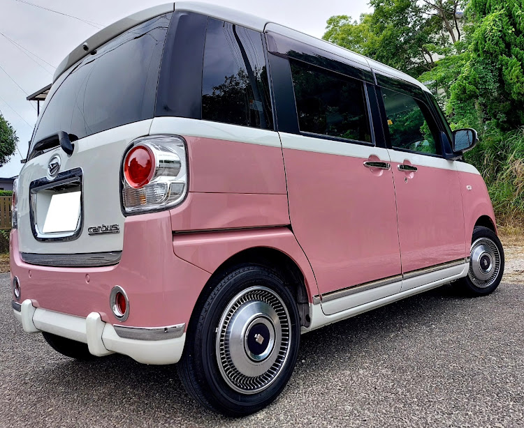 ムーヴキャンバスのホイールキャップ・旧車ホイールキャップ・レトロ可愛い・ムーヴキャンバスに関するカスタム事例の投稿画像2枚目