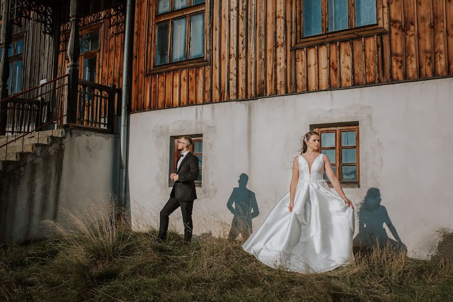 Fotógrafo de casamento Natalia Guzik-Żądło (fotoguzik). Foto de 15 de outubro 2021