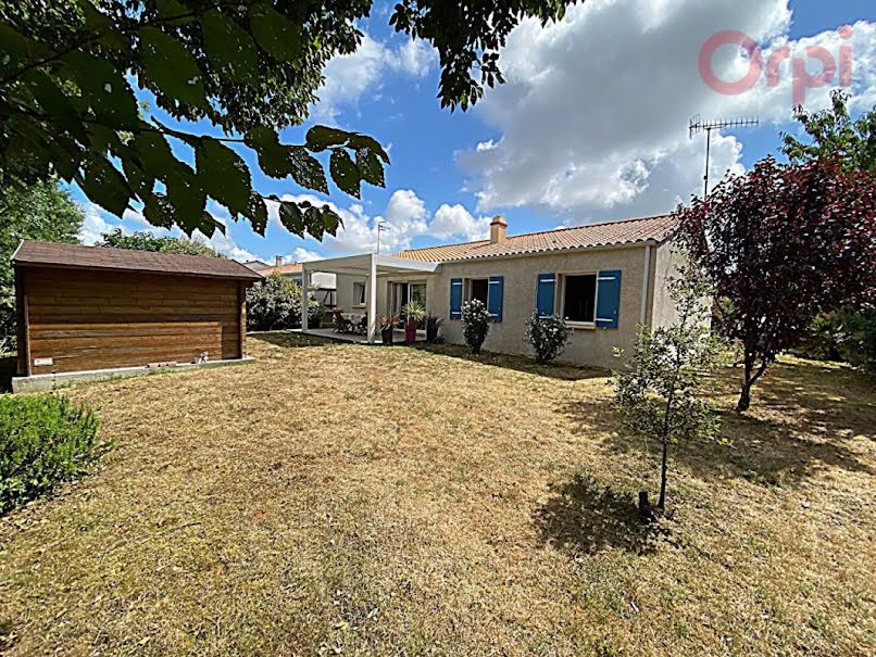 Vente maison 5 pièces 102 m² à Longeville-sur-Mer (85560), 311 500 €