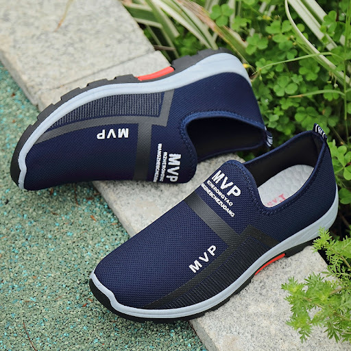 Title 5, Fashion Outdoor Hiking Shoes for Men, Korean St...