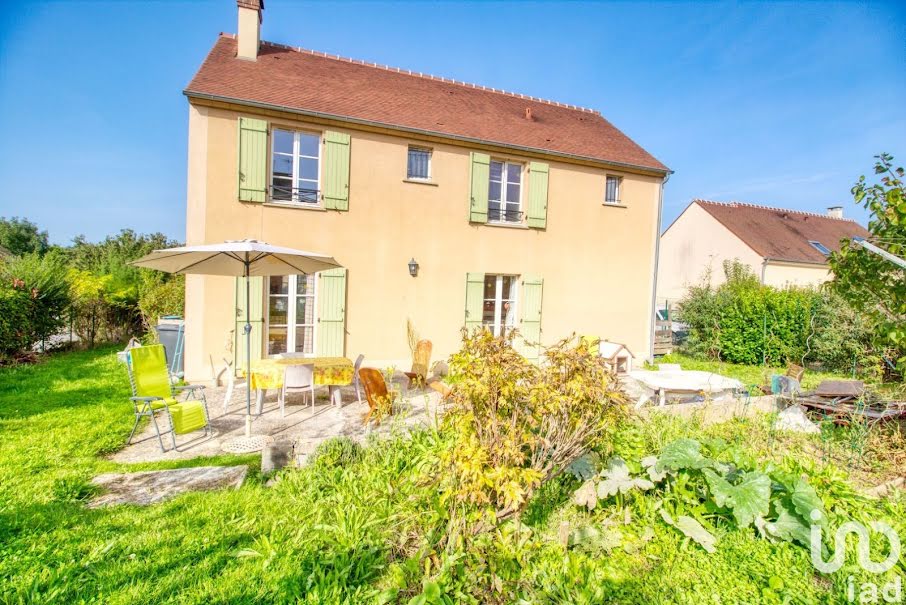 Vente maison 6 pièces 107 m² à Magny-en-Vexin (95420), 305 000 €