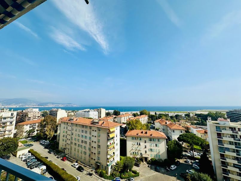 Vente appartement 4 pièces 58 m² à Nice (06000), 250 000 €