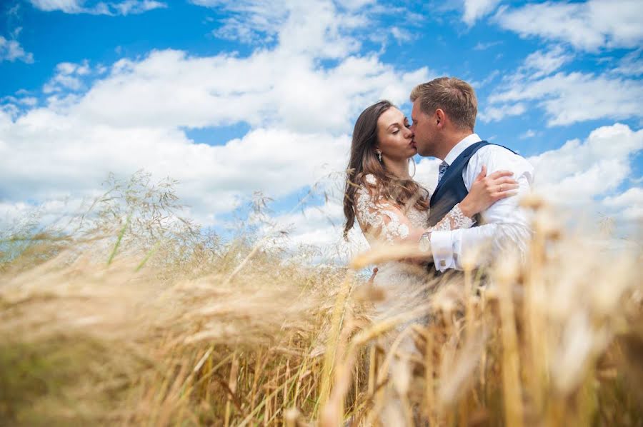 Fotógrafo de casamento Roman Syg (studioalex). Foto de 25 de fevereiro 2020