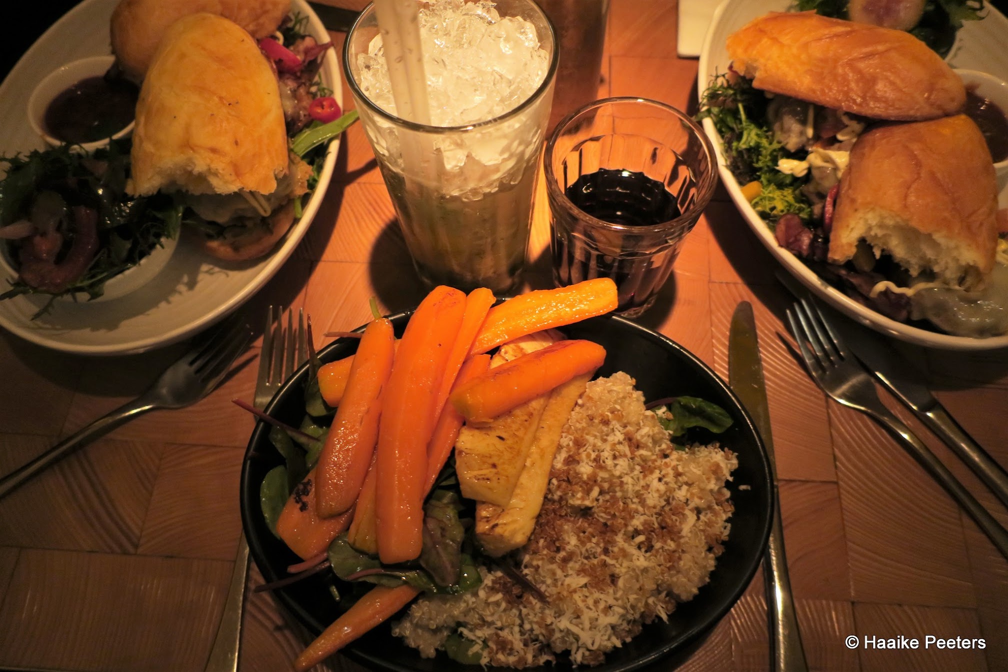 Quinoa bowl (Le petit requin)