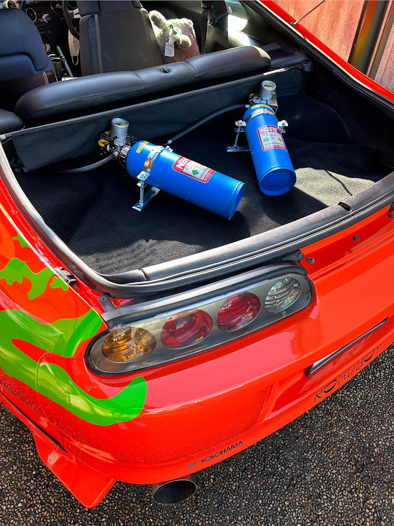 スープラのワイルドスピード・NOS・トランクルームに関するカスタム事例の投稿画像6枚目