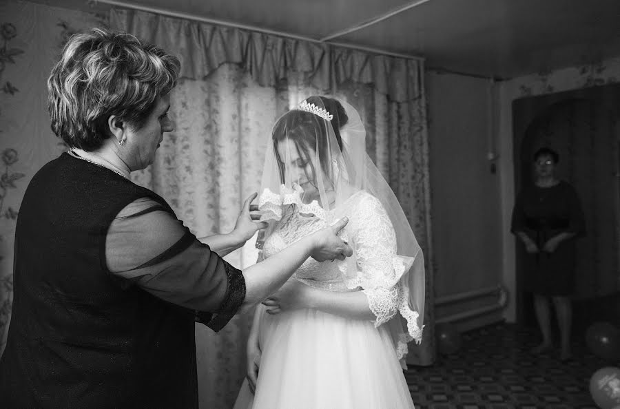 婚禮攝影師Olga Sergeeva（id43824045）。2021 3月12日的照片