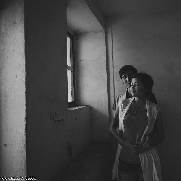 結婚式の写真家Baltabek Kozhanov (blatabek)。2013 8月4日の写真