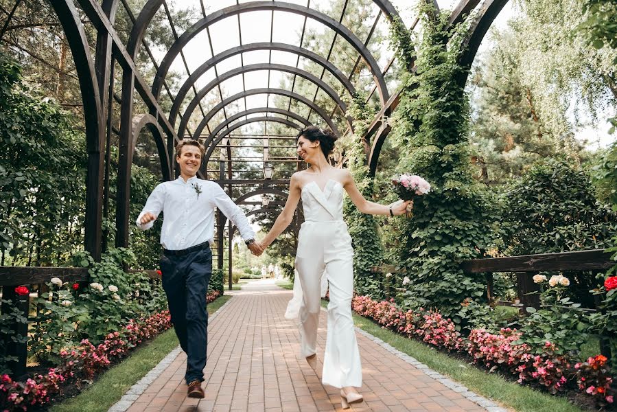 Fotógrafo de bodas Elena Velichko (velychko1). Foto del 13 de julio 2019