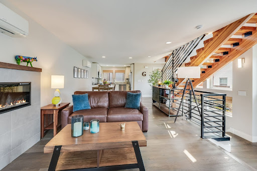 Apartment 4