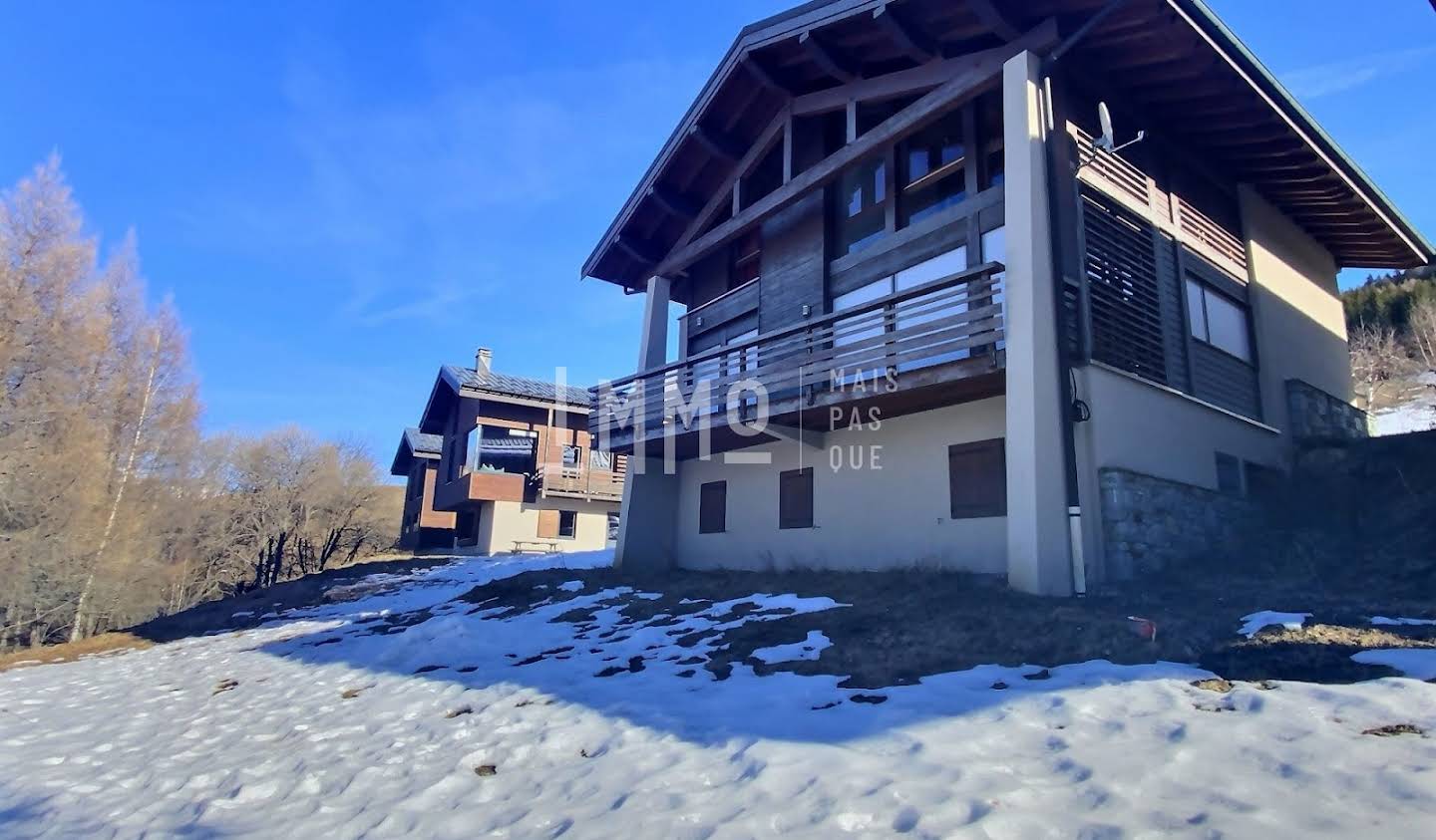 Chalet with panoramic view and terrace La Plagne