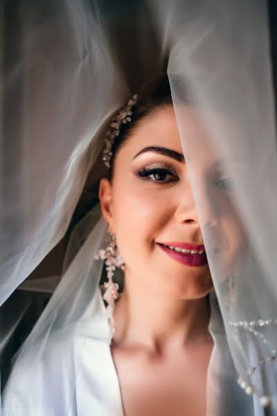 Fotógrafo de casamento Vitalie Varvarynets (varvarynets). Foto de 19 de março 2019