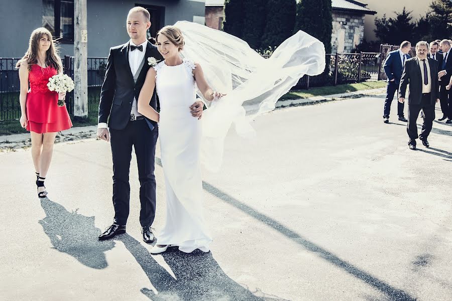 Fotógrafo de bodas Julia Tomasz Piechel (migafka). Foto del 9 de marzo 2018