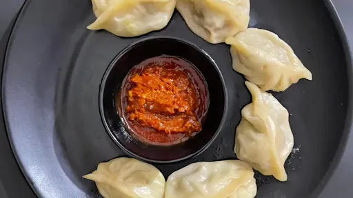 Steamed Momos [6 Pieces]