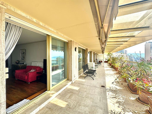 Apartment with terrace 5