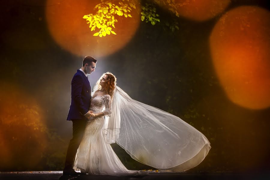 婚礼摄影师Nicu Ionescu（nicuionescu）。2023 9月26日的照片