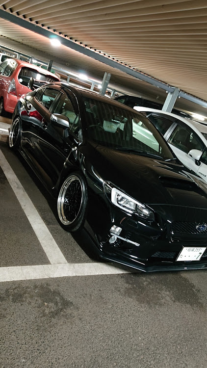 WRX S4のエムズガレージ・地味に眠い⁉️(笑)に関するカスタム事例の投稿画像2枚目
