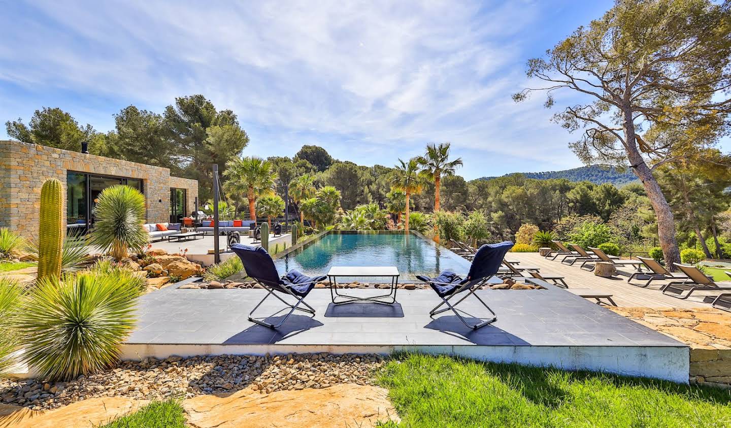 Villa avec piscine et jardin Saint-Cyr-sur-Mer