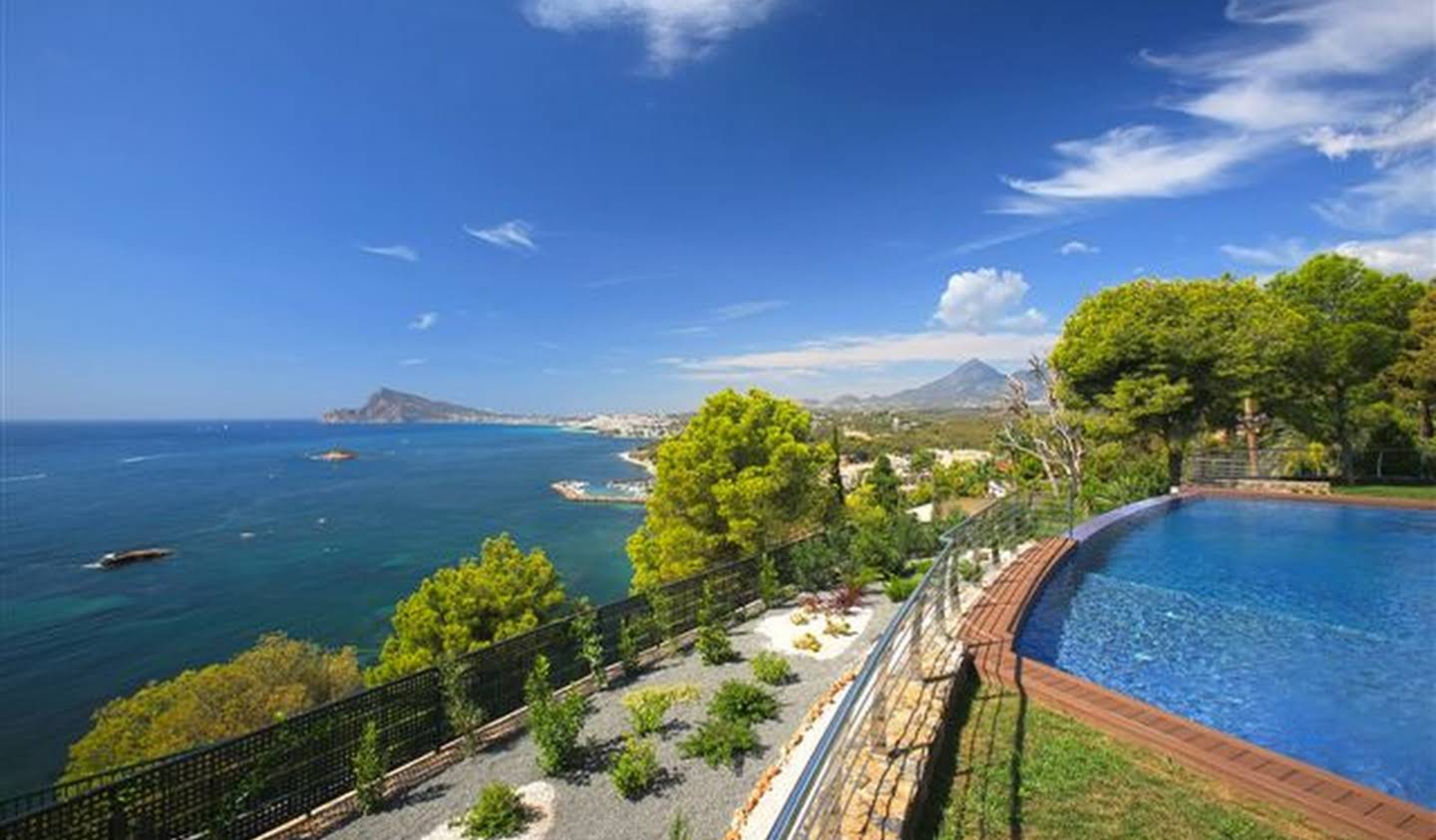 Villa with pool and terrace Altea