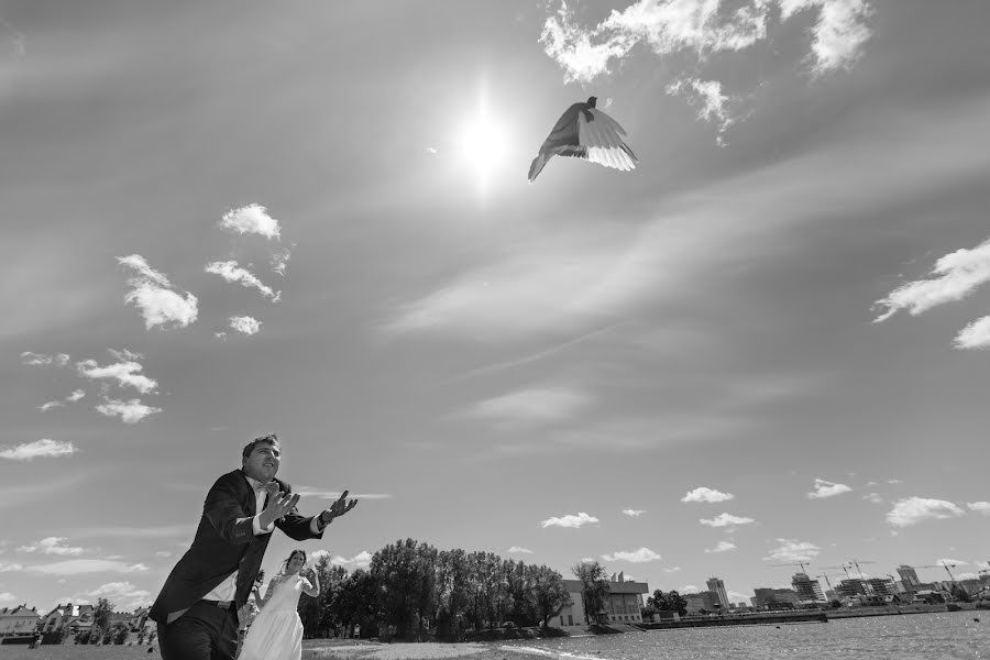 Fotógrafo de casamento Vitaliy Brazovskiy (brazovsky). Foto de 9 de julho 2017