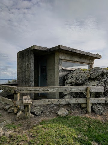 Smuggler's Bay Loop Track WWII Battery Observation Post