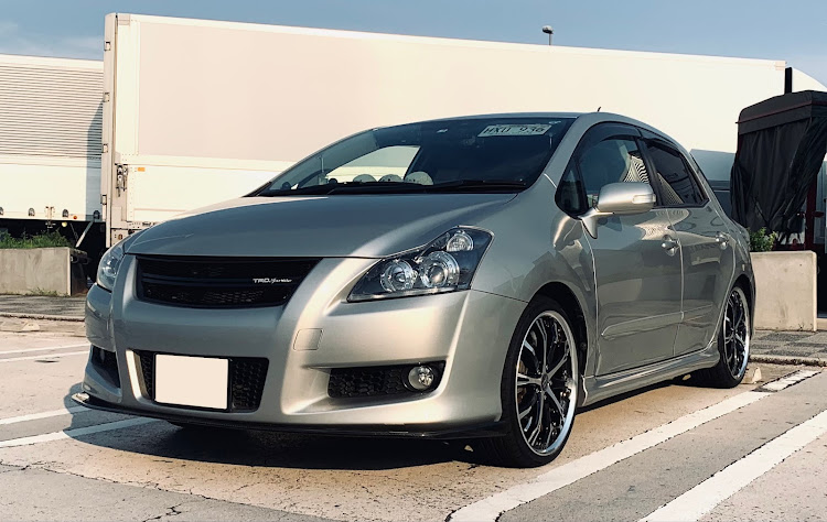 ブレイドの首都高ドライブ・辰巳pa・夕暮れに染まる愛車・iPhone xsクオリティ・輝き過ぎに関するカスタム事例の投稿画像1枚目