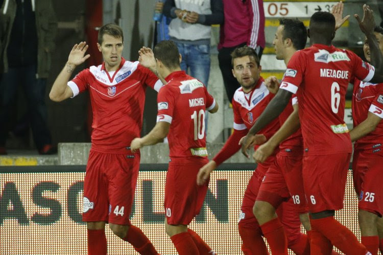 Mouscron avec Scepovic et Markovic