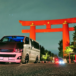 ハイエース