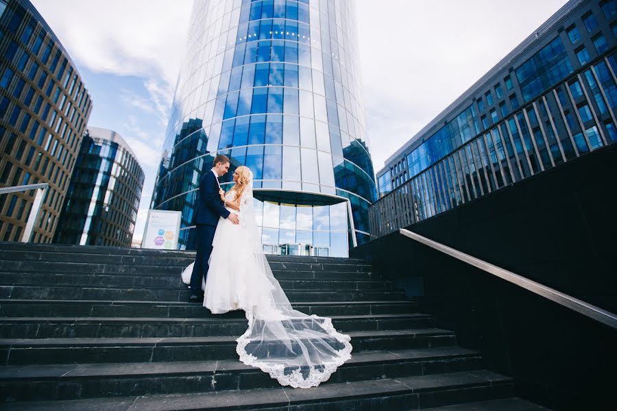 Wedding photographer Andrey Vasiliskov (dron285). Photo of 19 February 2015