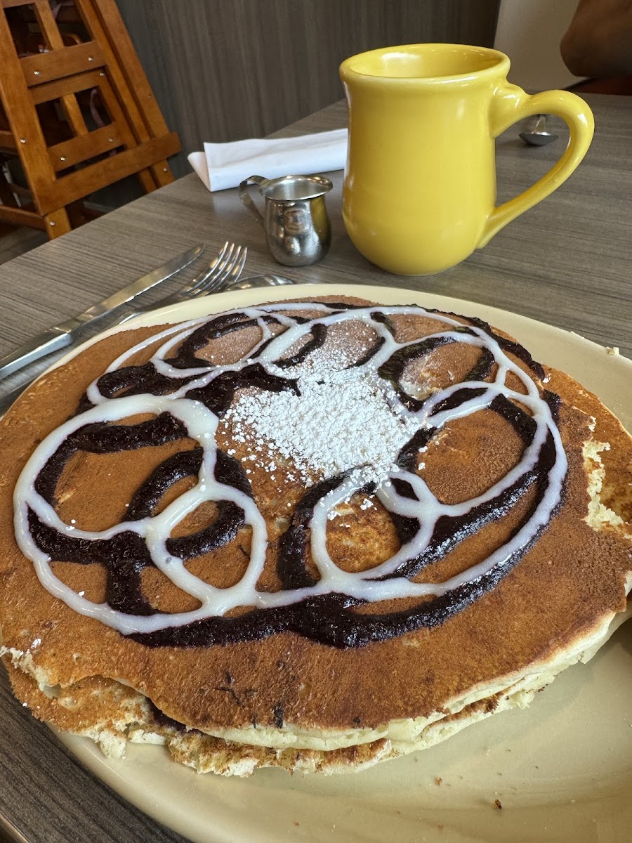 Blueberry Danish Pancakes (no streusel topping)