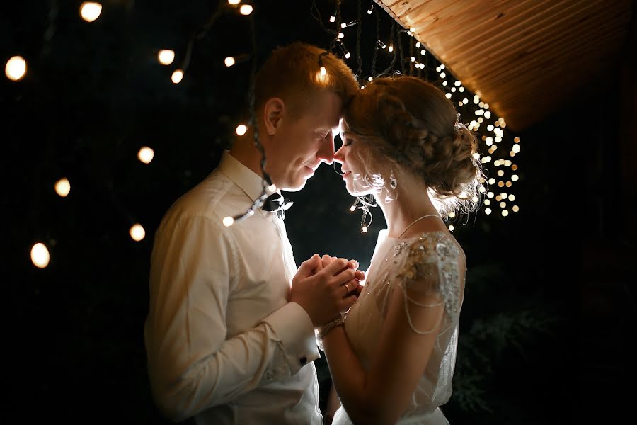 Fotógrafo de casamento Viktoriya Petrenko (vi4i). Foto de 24 de julho 2016