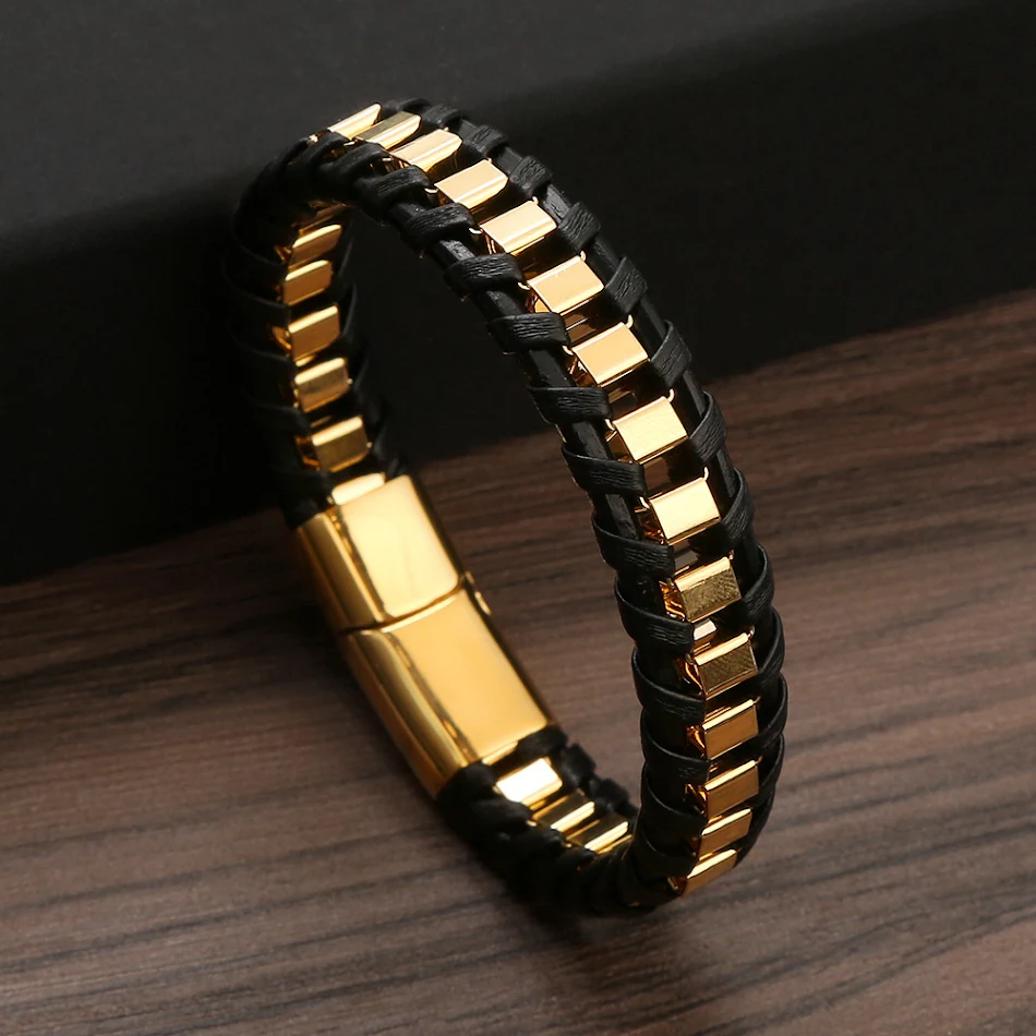Pulseira de aço inoxidável masculina europeia e americana. Resistente e elegante, ideal para uso diário e eventos especiais. Design moderno.