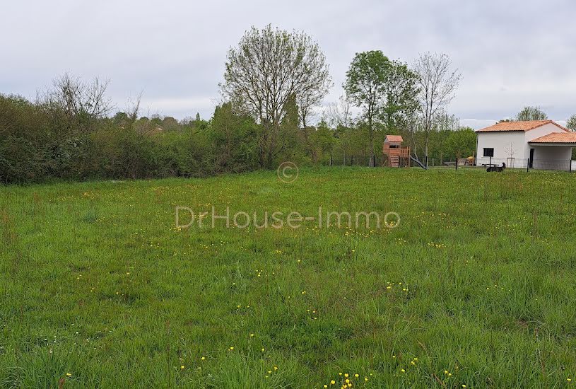  Vente Terrain agricole - 1 636m² à Champeaux (79220) 