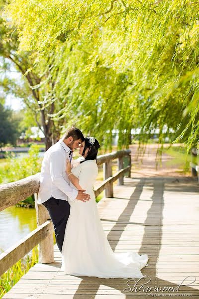 Fotografo di matrimoni Brooke Leanne (leanne). Foto del 14 febbraio 2019