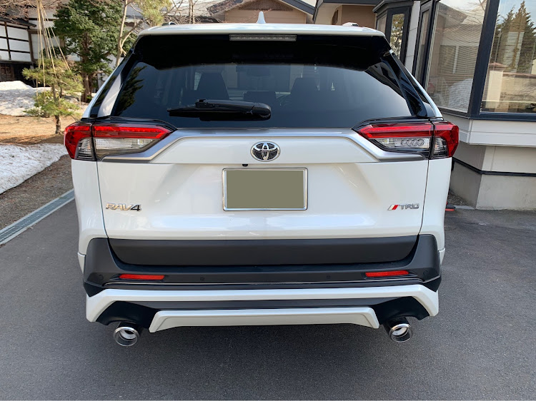 RAV4のICE BOXさんが投稿したカスタム事例の投稿画像2枚目
