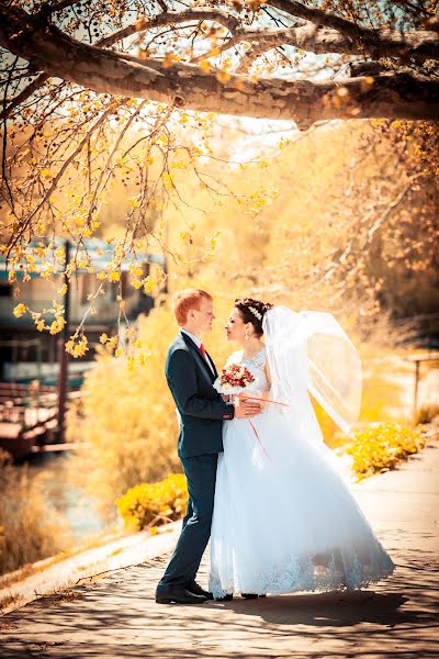 Fotografo di matrimoni Lev Maslov (comba). Foto del 19 giugno 2015