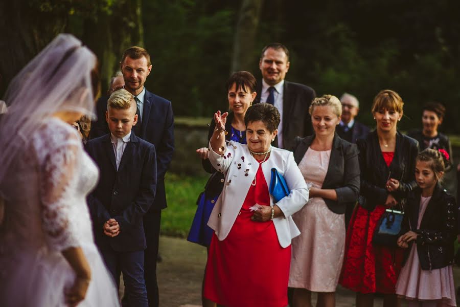 Fotografo di matrimoni Krzysztof Kołodziejczuk (elifoto). Foto del 9 luglio 2018