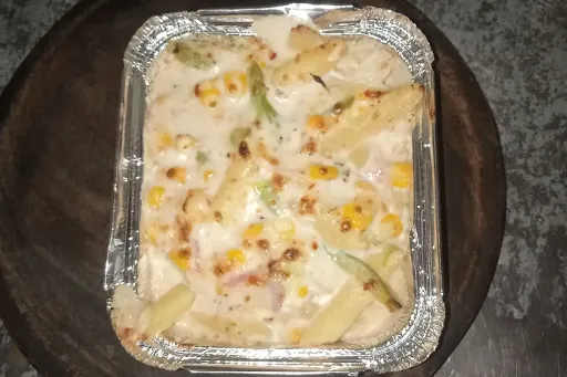 White Sauce Pasta