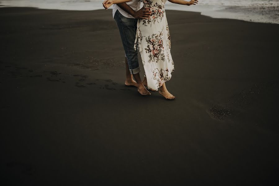 Wedding photographer Komang Bayu Hendrawan Bayuhendrawan (bayuhendrawan). Photo of 26 May 2019