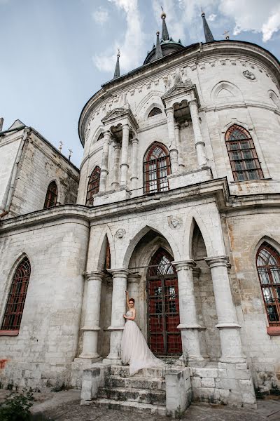 Fotografo di matrimoni Leonid Leshakov (leaero). Foto del 5 agosto 2019