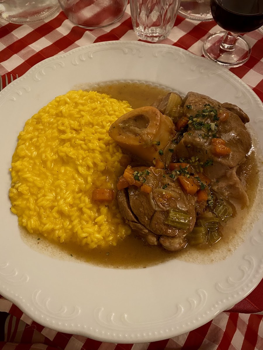 Ossobuco con Risotto alla Milansese