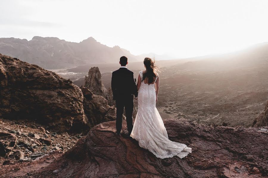 Fotografo di matrimoni Javier Abad (f2studio). Foto del 23 maggio 2019