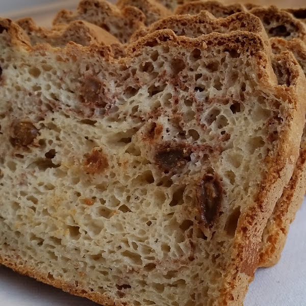 mmmm cinnamon-raisin bread!