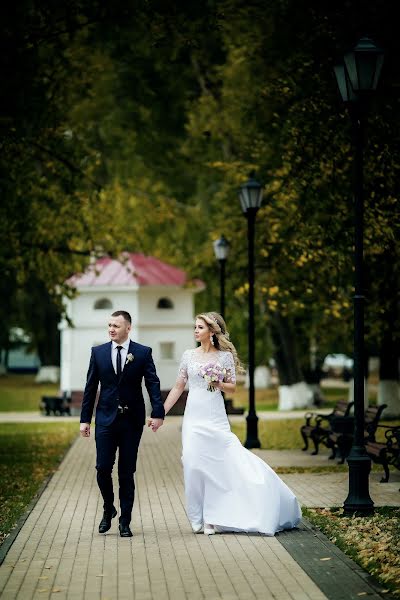 Fotógrafo de casamento Vadim Dorofeev (dorof70). Foto de 23 de setembro 2017