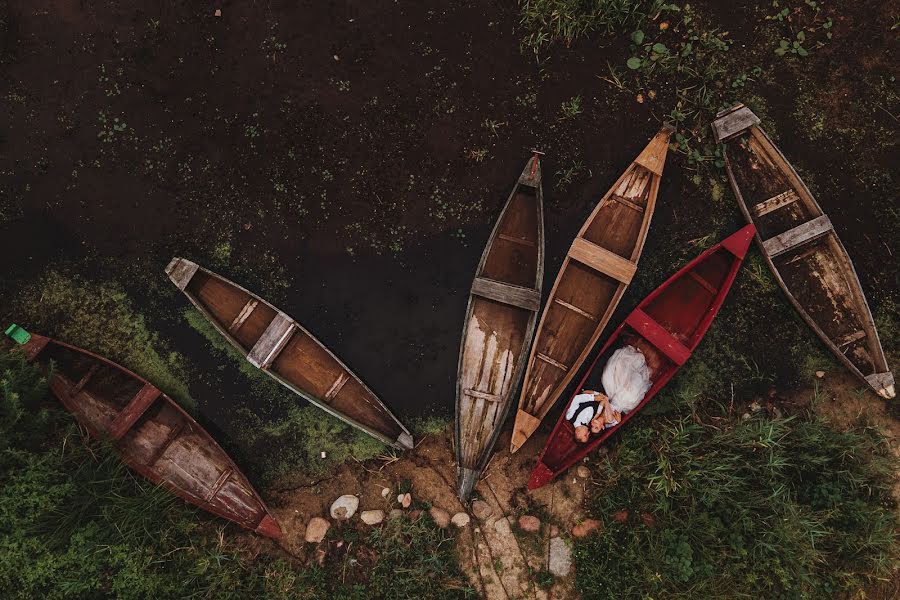 Fotograful de nuntă Kacper Białobłocki (kbfoto). Fotografia din 19 august 2020