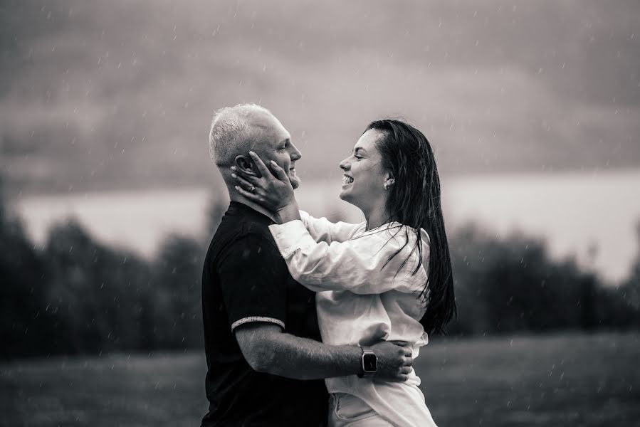 Fotógrafo de casamento Natallia Zaleskaya (zalesskaya). Foto de 21 de junho 2022