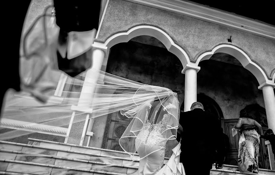 婚礼摄影师Marius Stoica（mariusstoica）。2018 10月2日的照片