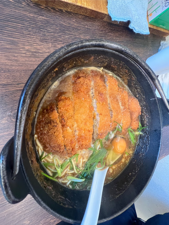 コペンのカツカレーラーメンを極める🍜・つつじ🌺・キリバンget ❗・私が見た未来🐈・野良ぬこマーケット無事落札に関するカスタム事例の投稿画像10枚目