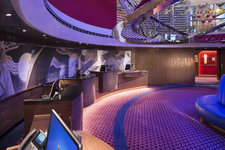  Head to the Journeys Ashore desk on Koningsdam to arrange shore excursions on your cruise. 