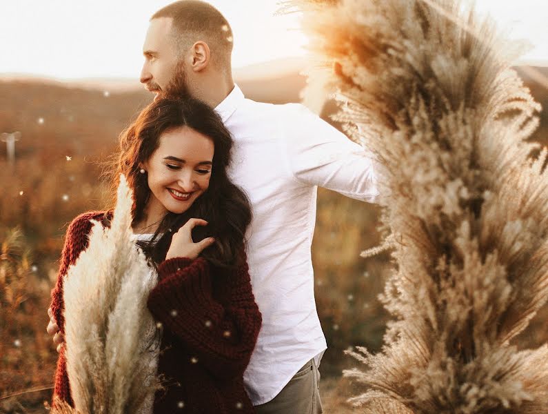 Fotografo di matrimoni Darya Kirsanova (kirsanovadarya). Foto del 23 ottobre 2017