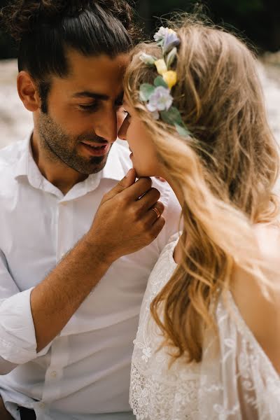 Fotógrafo de casamento Kristina Vorobeva (vorob). Foto de 12 de junho 2017